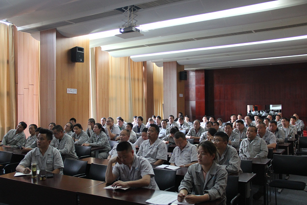 33企業(yè)雙重預(yù)防機(jī)制建設(shè)專(zhuān)題培訓(xùn).png